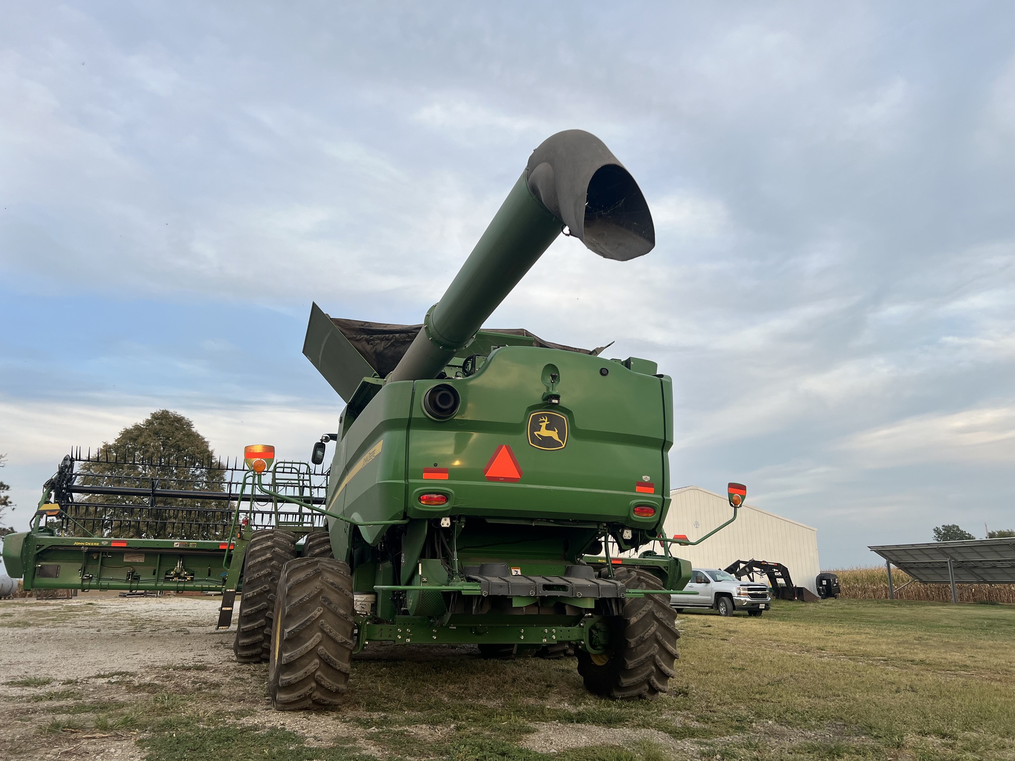  2022 John Deere S780 at Heritage Tractor in Lacon, IL