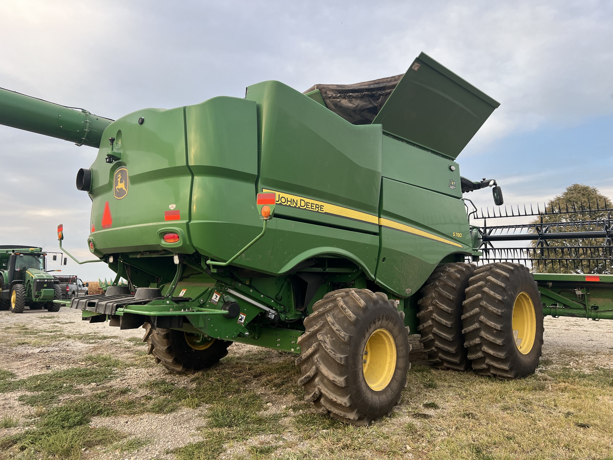  2022 John Deere S780 at Heritage Tractor in Lacon, IL