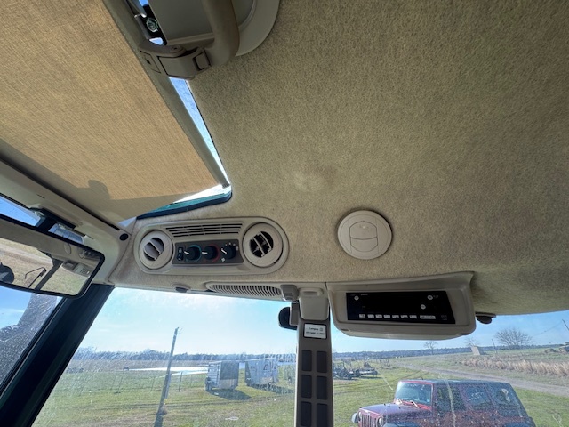 2024 John Deere 5075E PREMIUM CAB Image 15