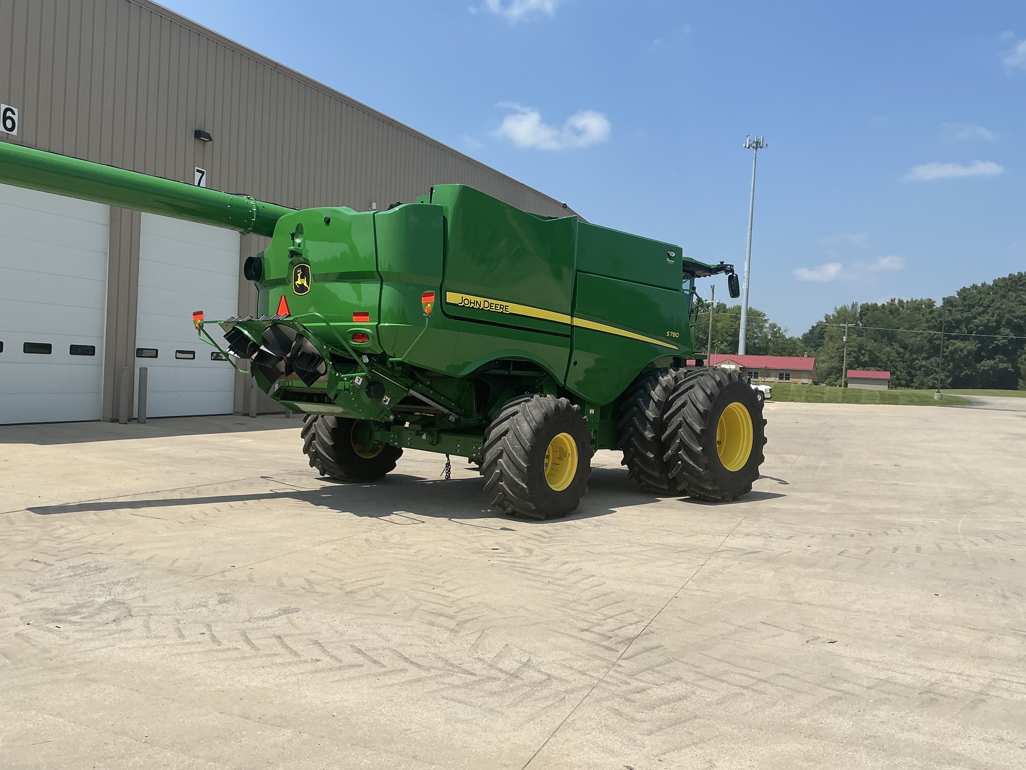 2024 John Deere S780 Image 4