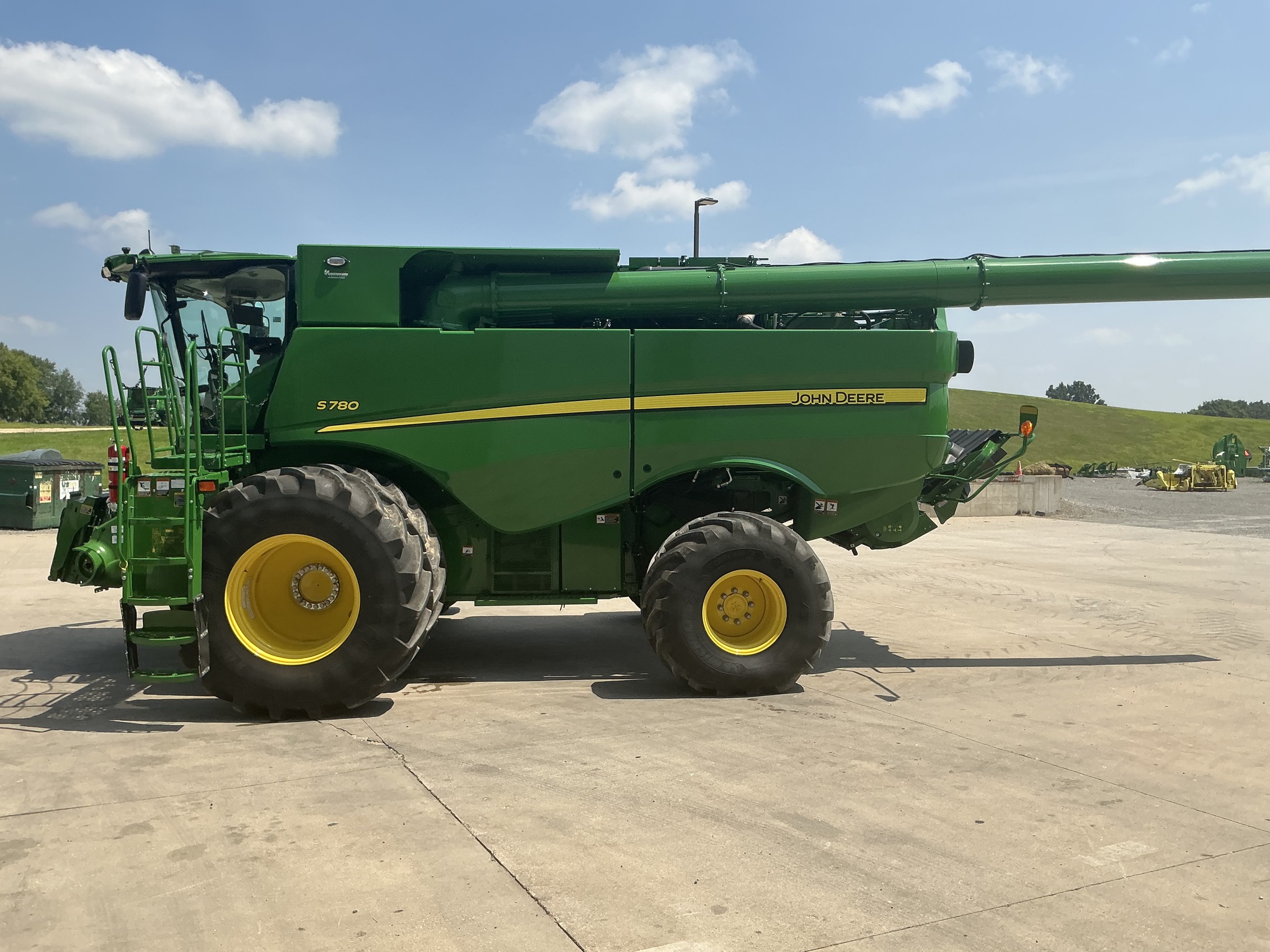 2024 John Deere S780 Image 8