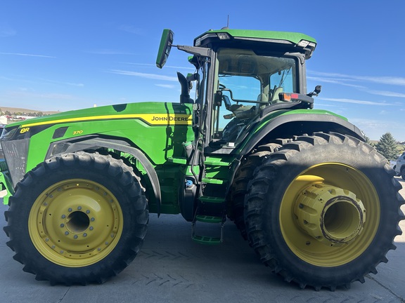 2022 John Deere 8R 370 (5th thumbnail)