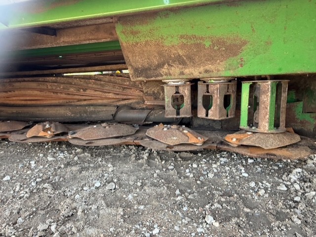 2018 John Deere W235 Image 17