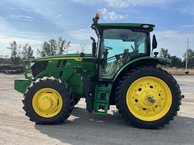 John Deere 6R 145 Image 8