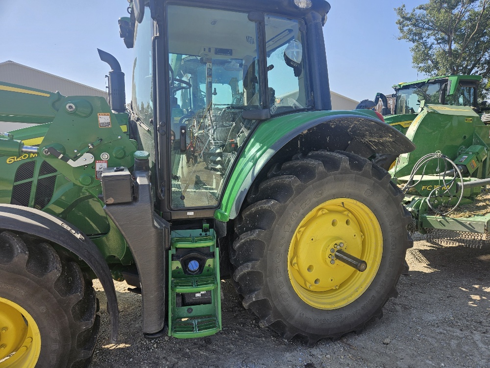 2024 John Deere 6120M Image 6