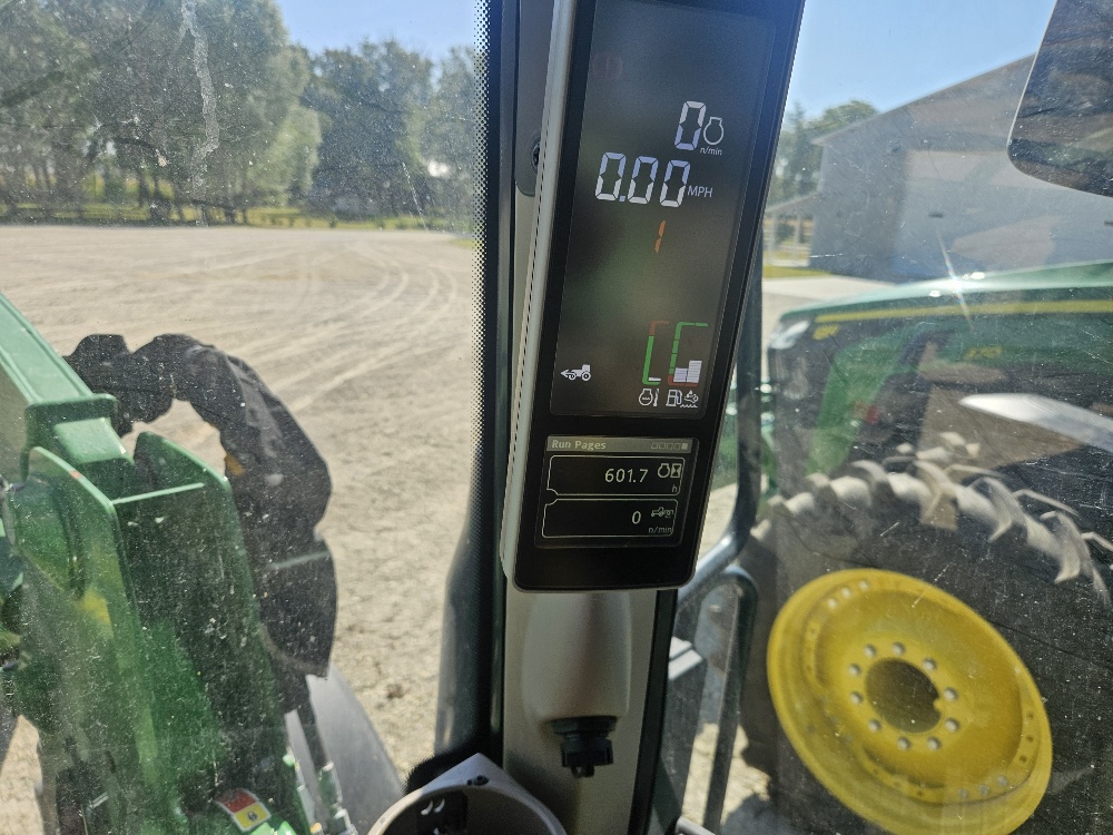 2024 John Deere 6120M Image 10