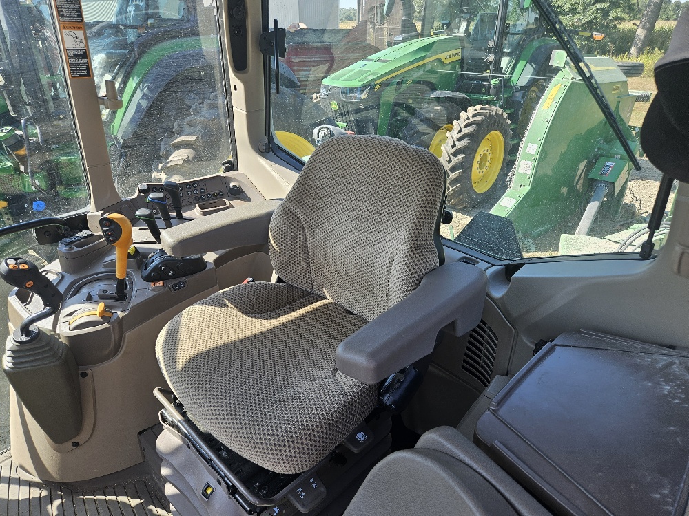 2024 John Deere 6120M Image 9