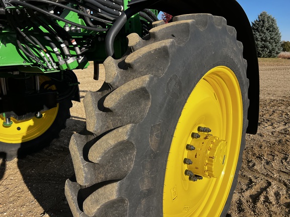 2021 John Deere R4038 - Photo15