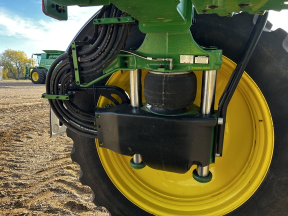 2021 John Deere R4038 - Photo17
