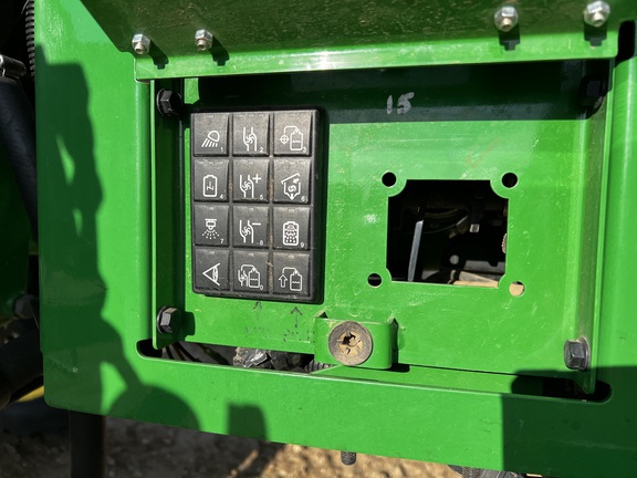 2021 John Deere R4038 - Photo28