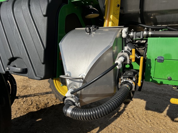 2021 John Deere R4038 - Photo30