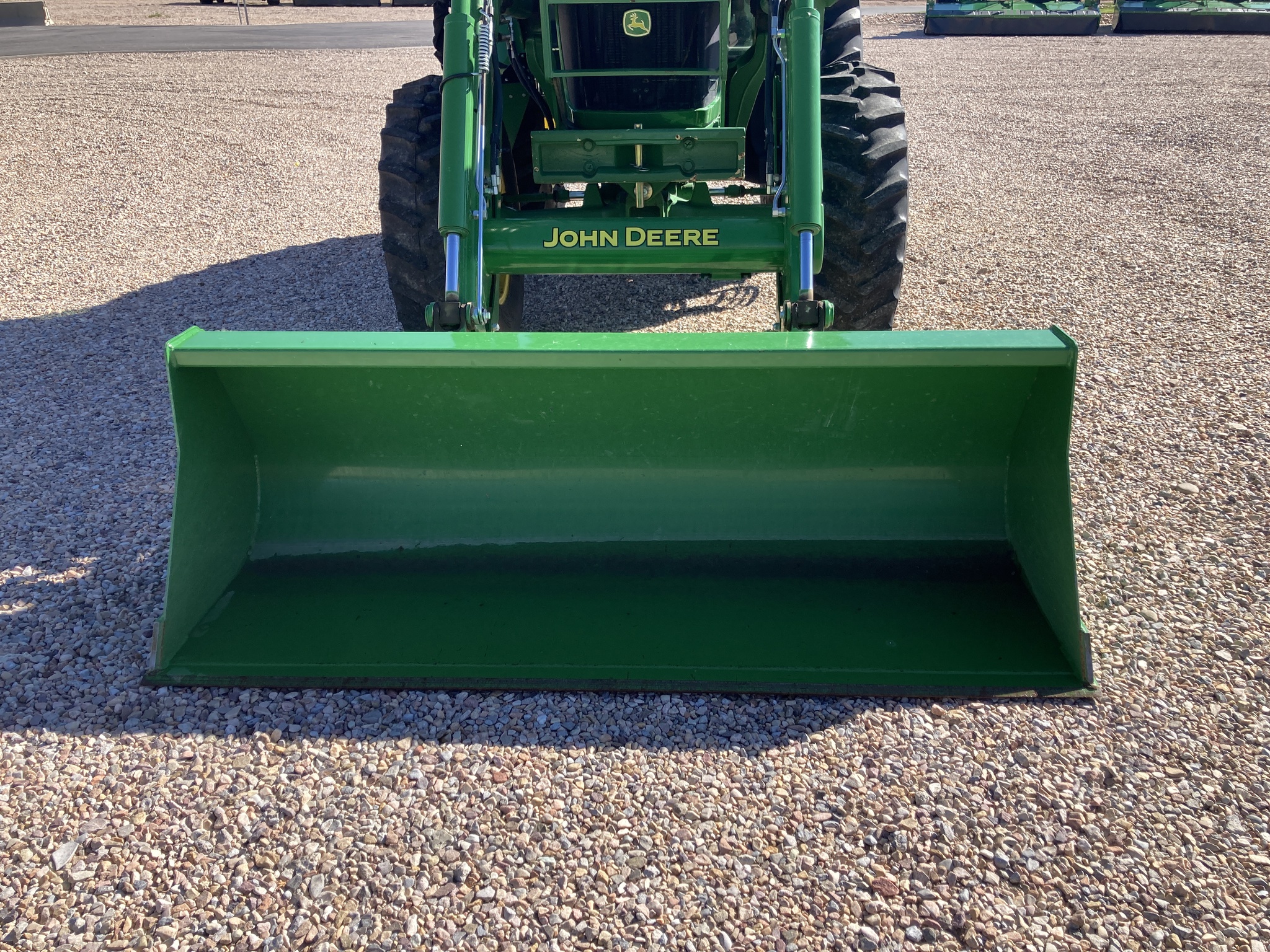 2014 John Deere 6140D Image 14