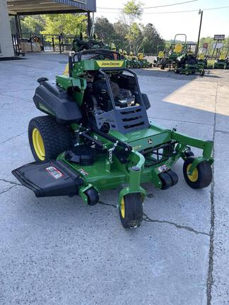 2025 John Deere Q820M-3