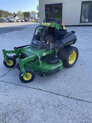 2025 John Deere Q820M