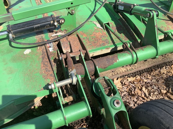 Photo of 2000 John Deere CX15