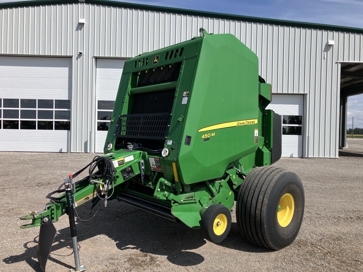 2022 John Deere 450M Image 1