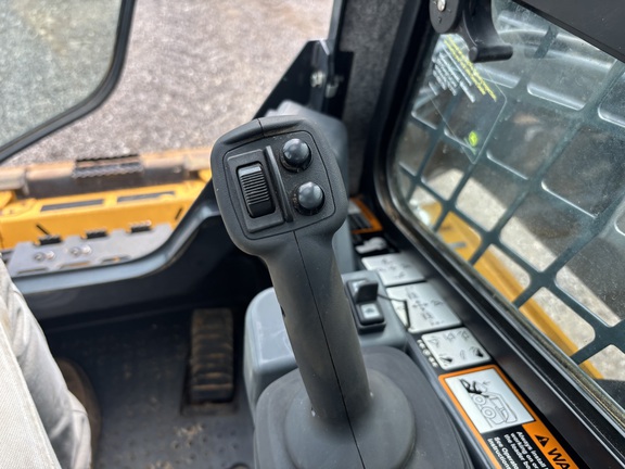 2024 John Deere 331G