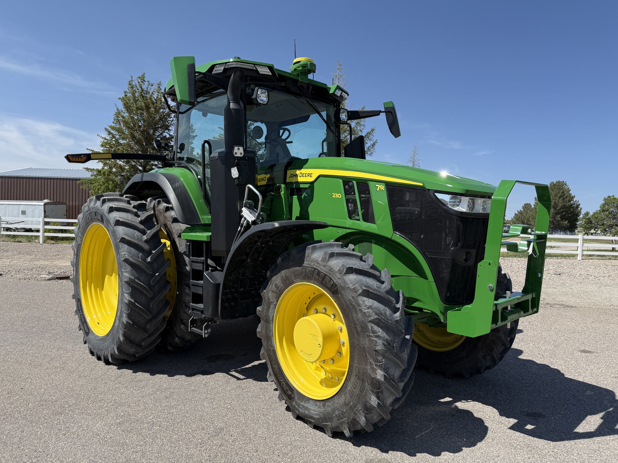 2023 John Deere 7R 230 Image 7