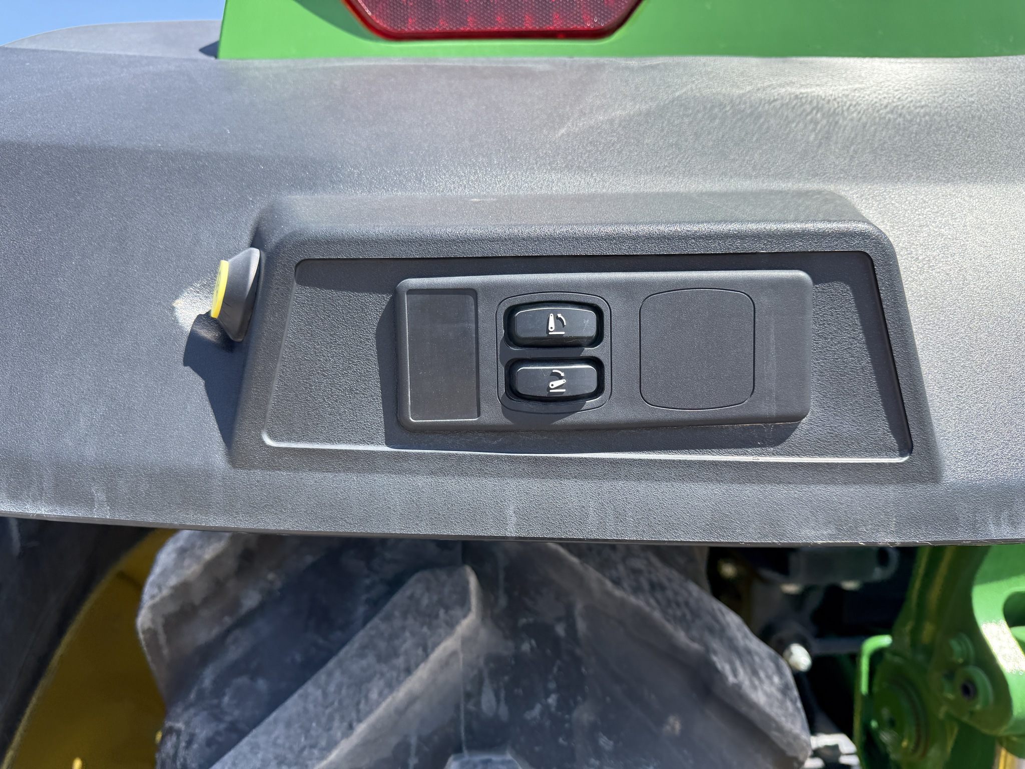 2023 John Deere 7R 230 Image 41