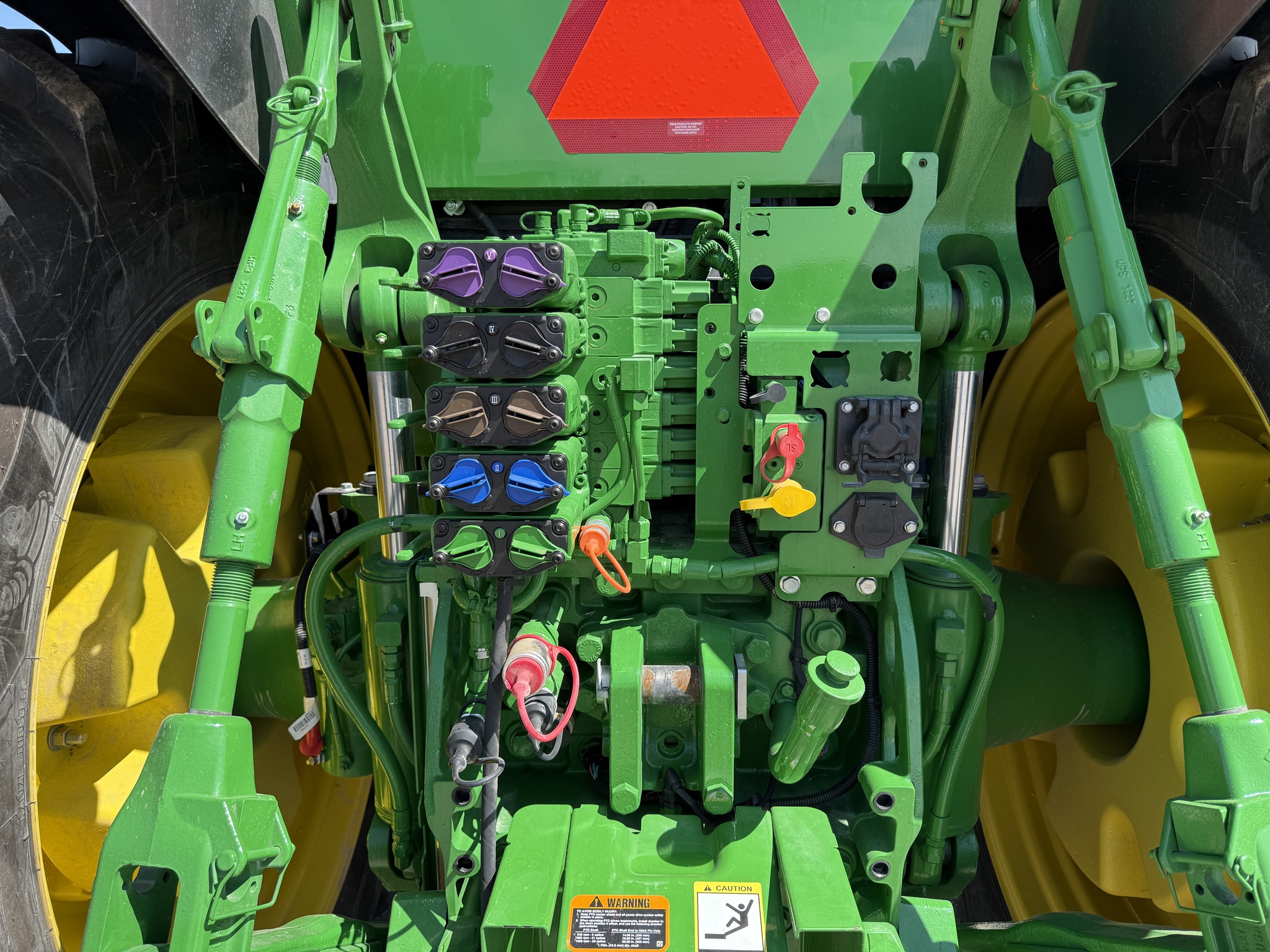 2023 John Deere 7R 230 Image 38
