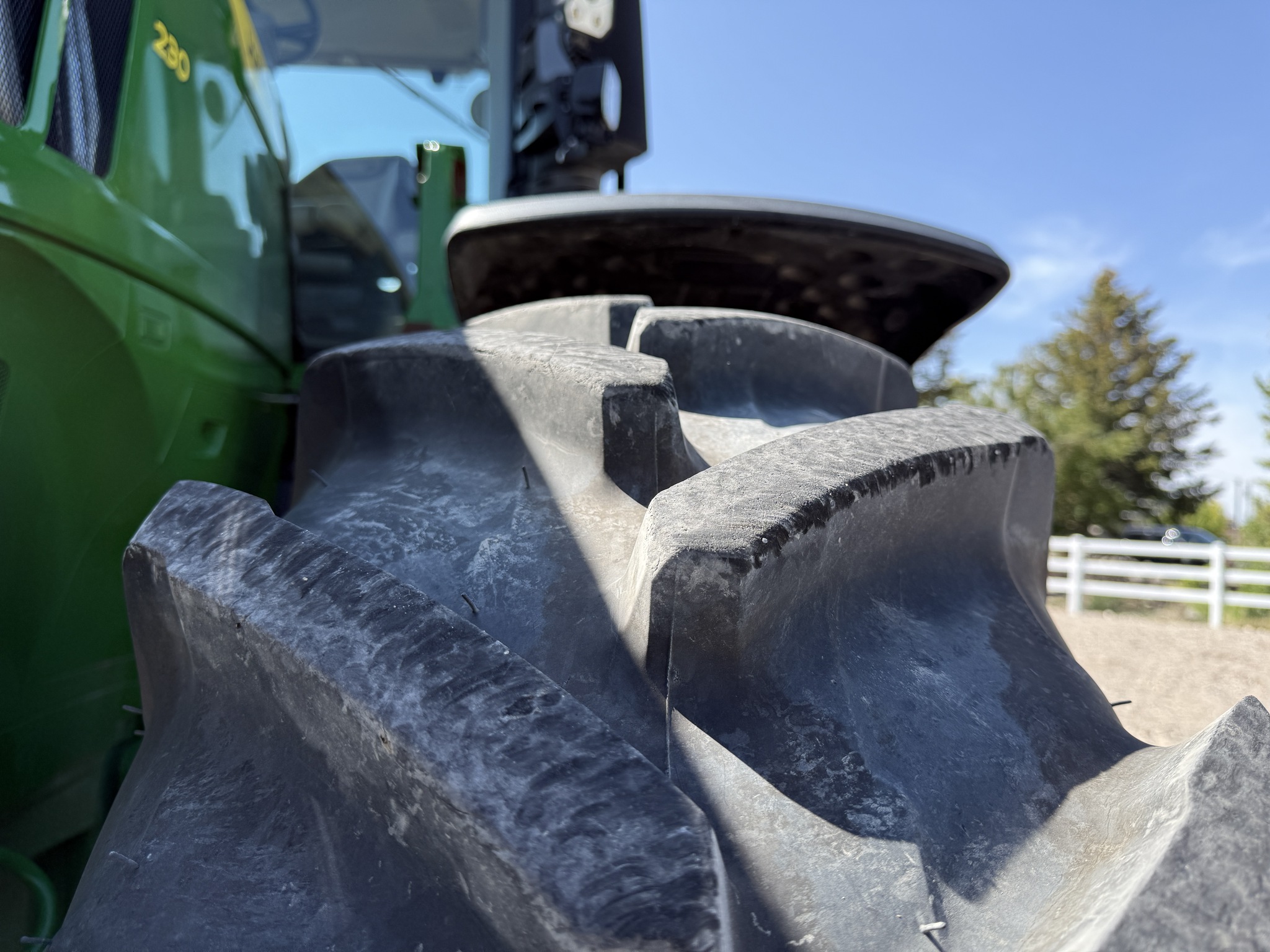 2023 John Deere 7R 230 Image 27