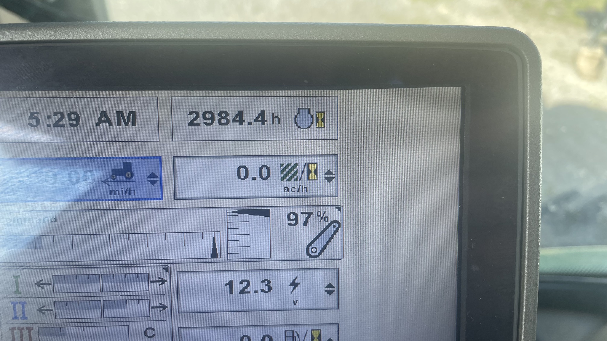 2011 John Deere 7230R Image 6
