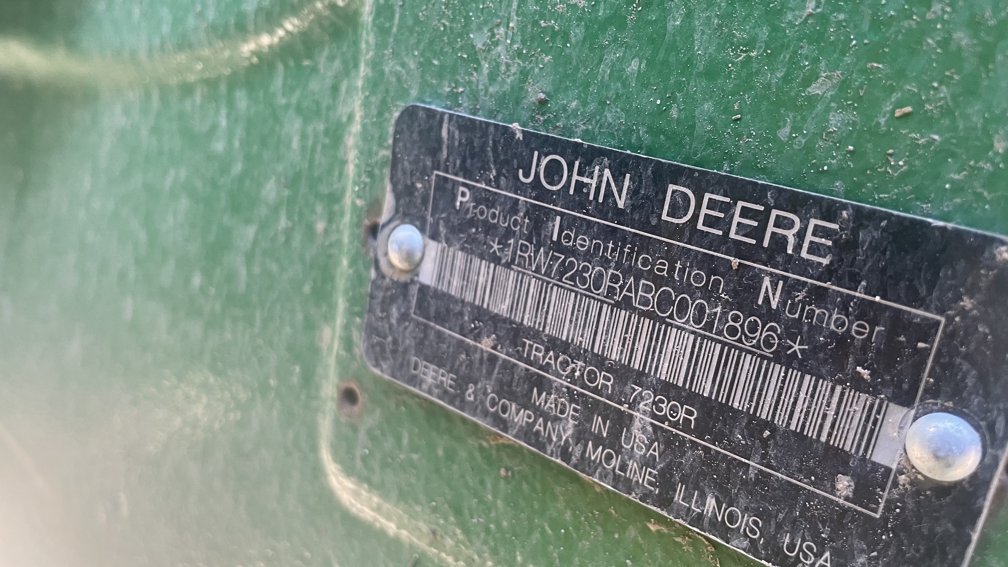 2011 John Deere 7230R Image 5