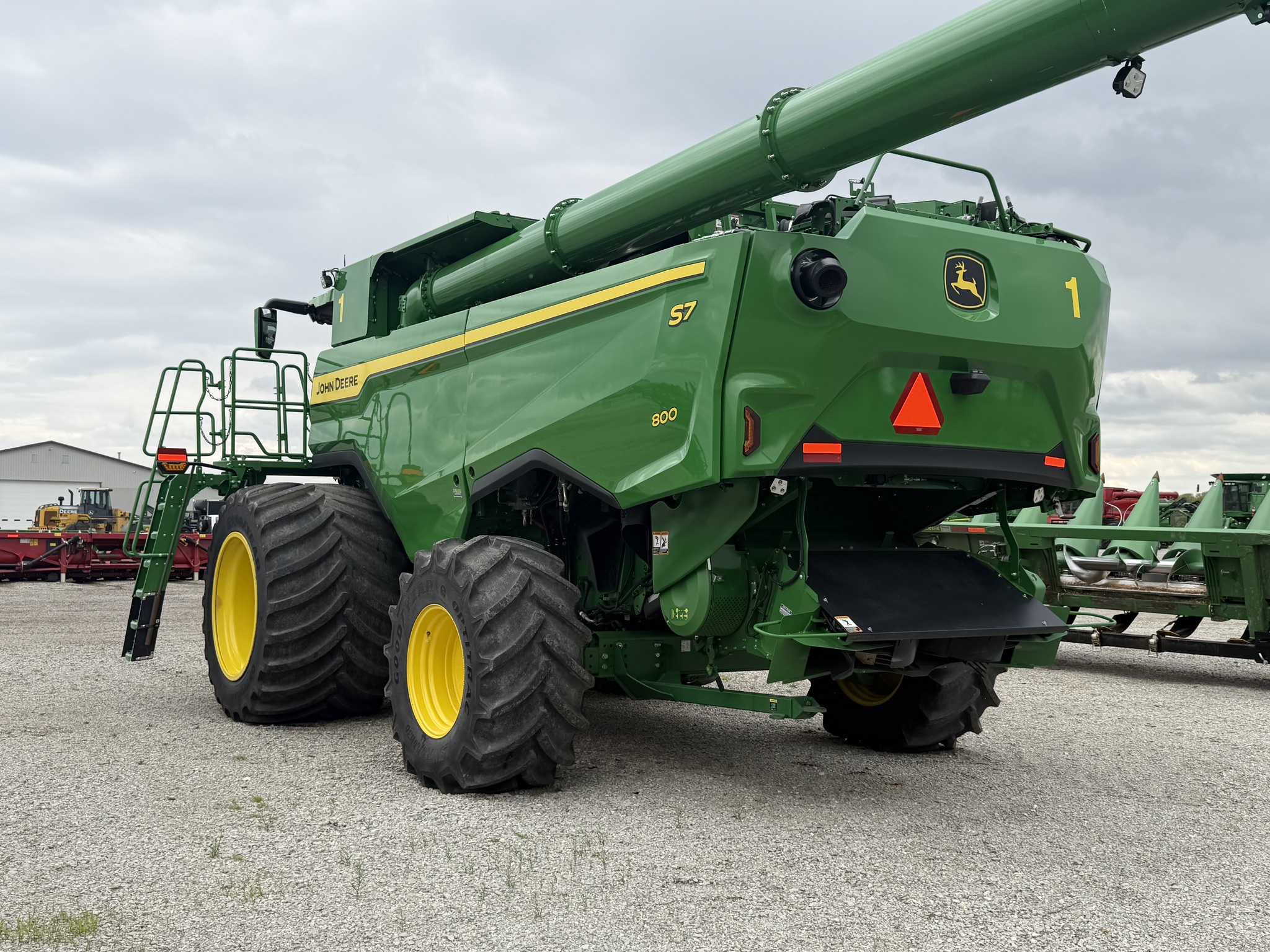 John Deere S7 800 Image 4