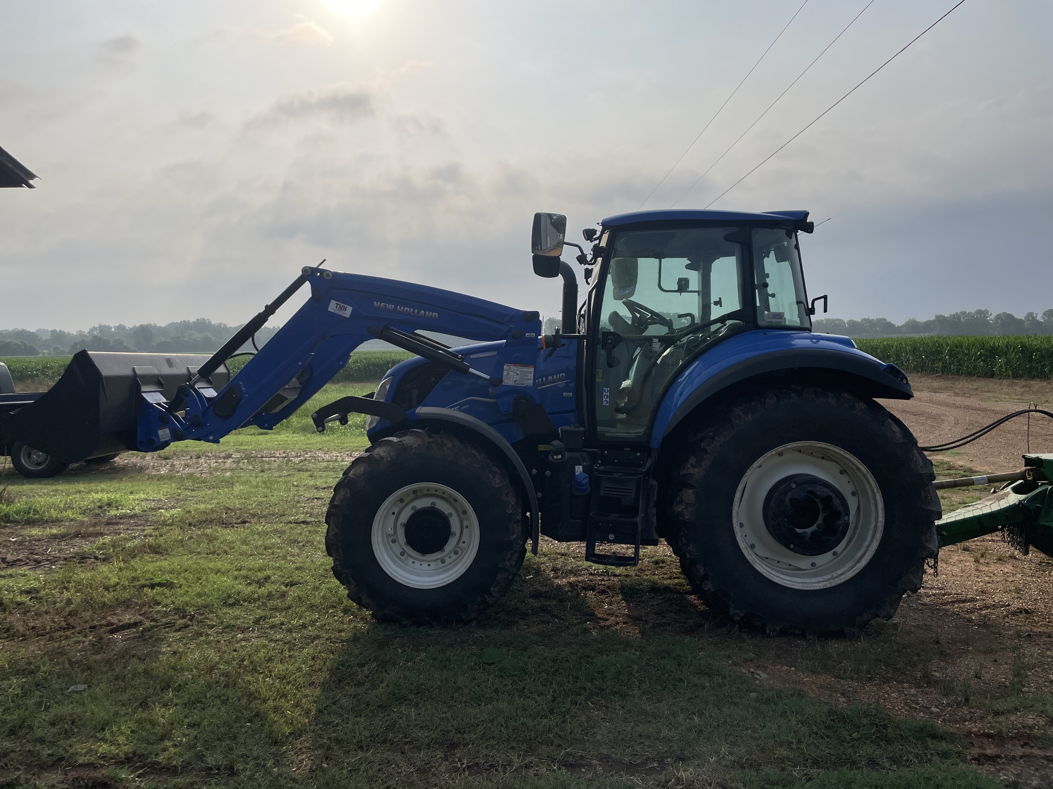 2024 New Holland T5.120 Image 1