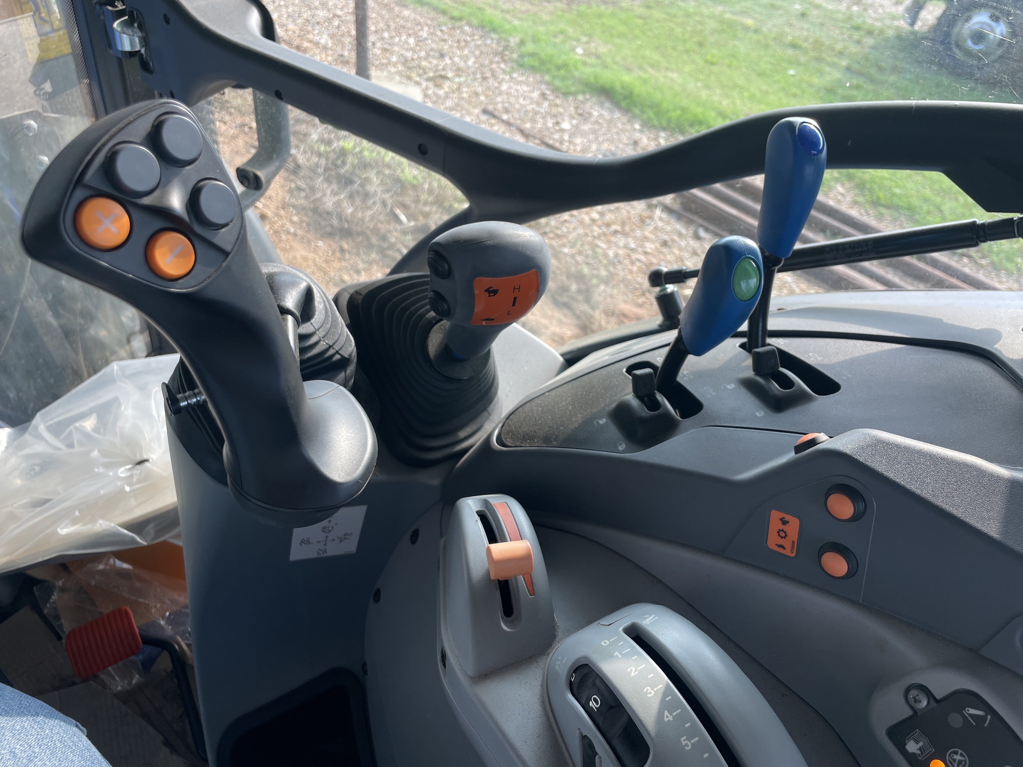 2024 New Holland T5.120 Image 11