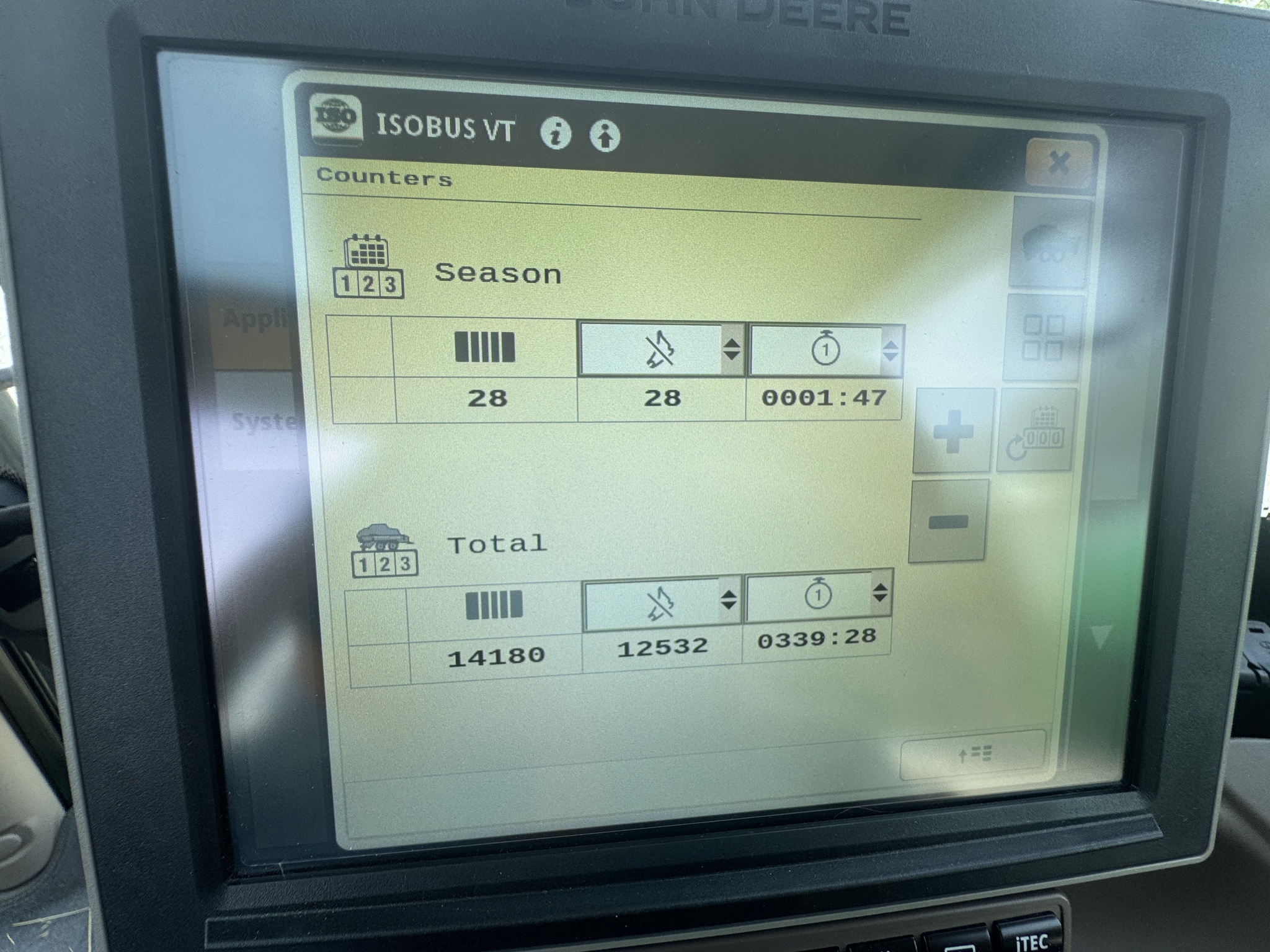 2018 John Deere L331 Large Square Baler Image 12