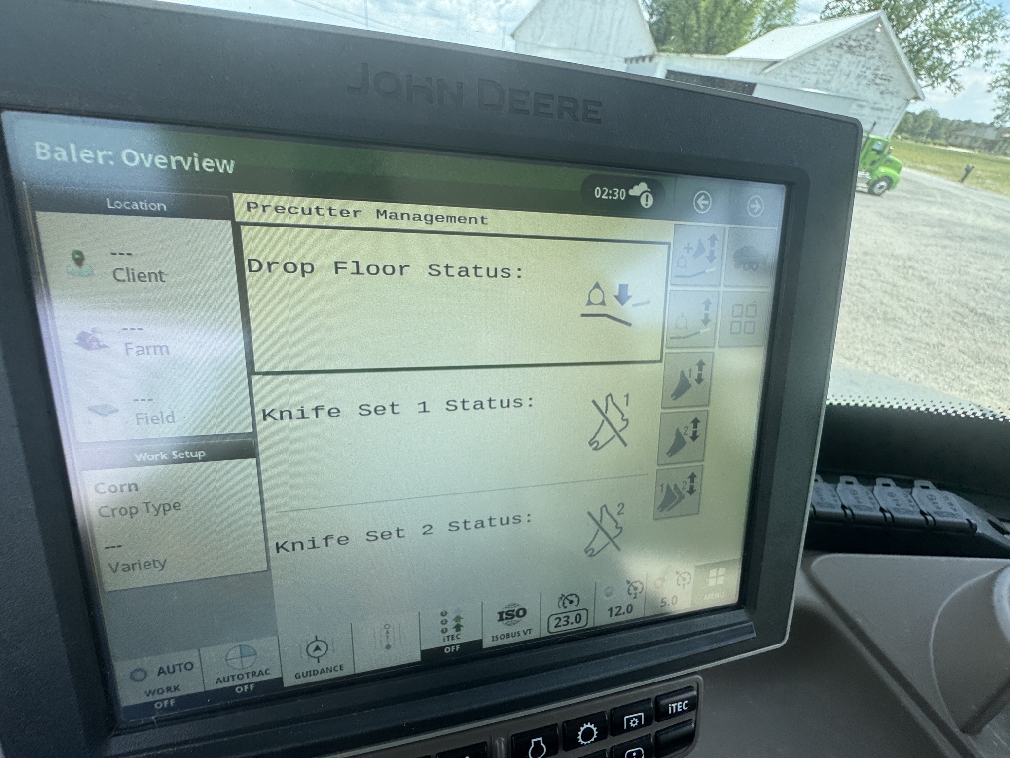 2018 John Deere L331 Large Square Baler Image 14