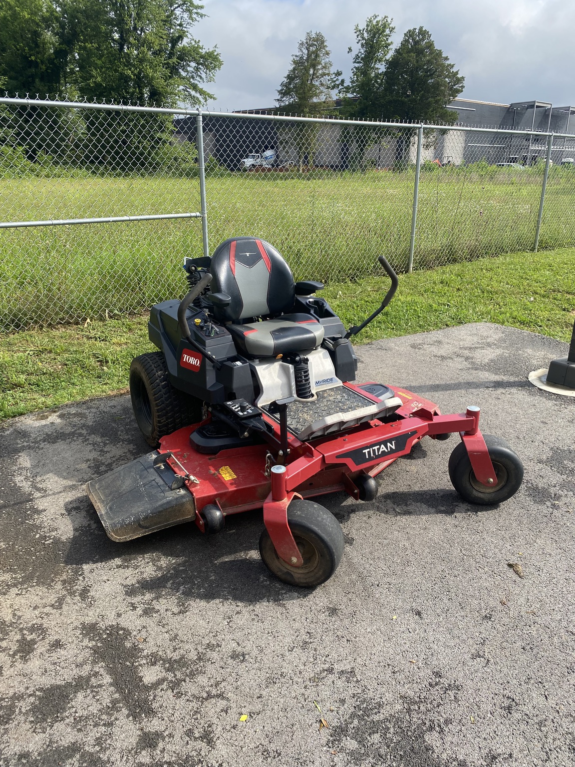 2020 Toro TITAN Image 2