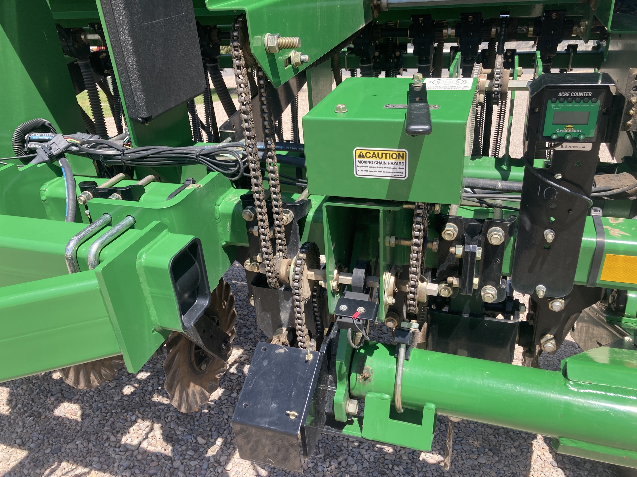 2023 Great Plains 1006NT Image 16