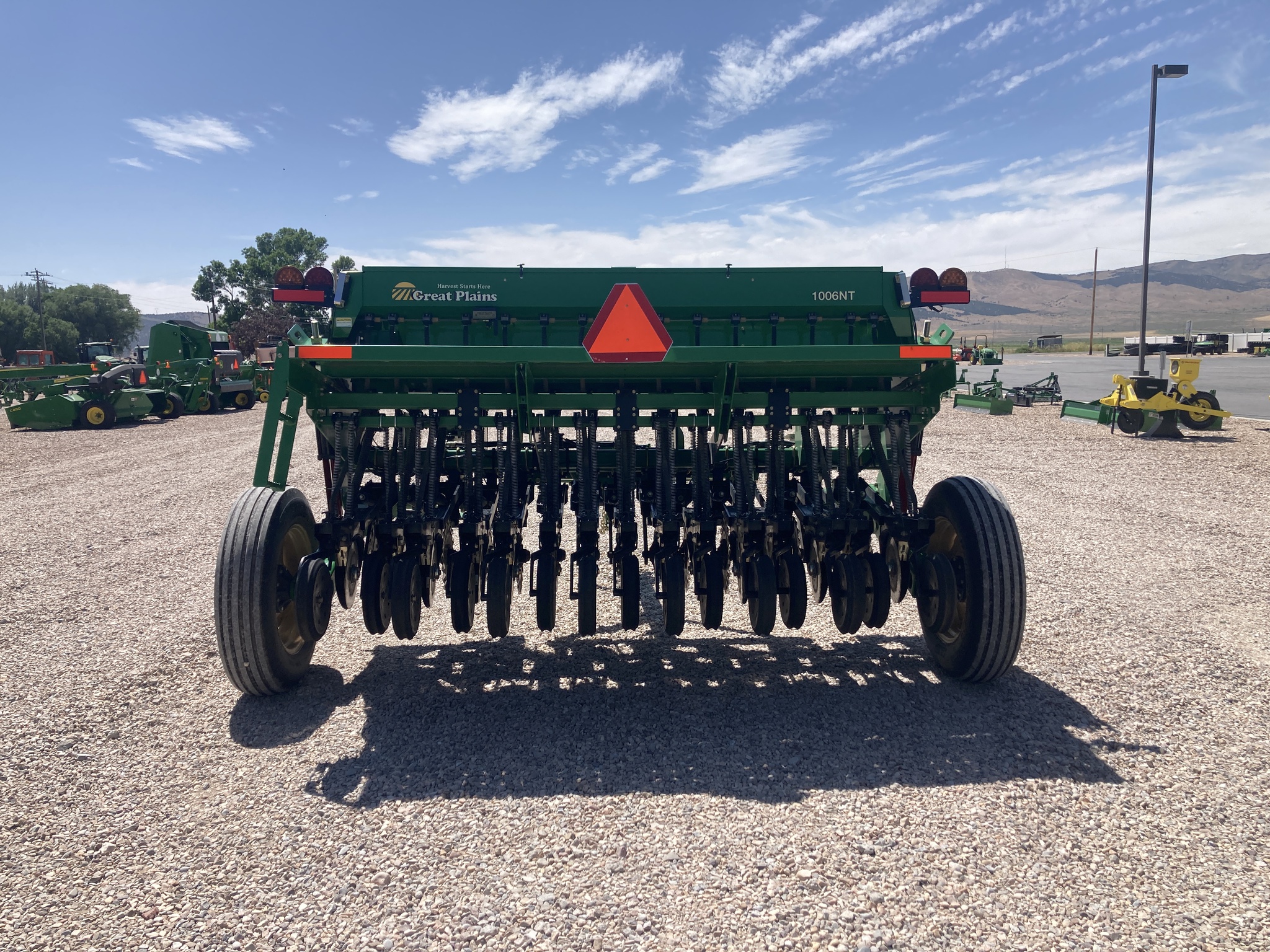 2023 Great Plains 1006NT Image 4