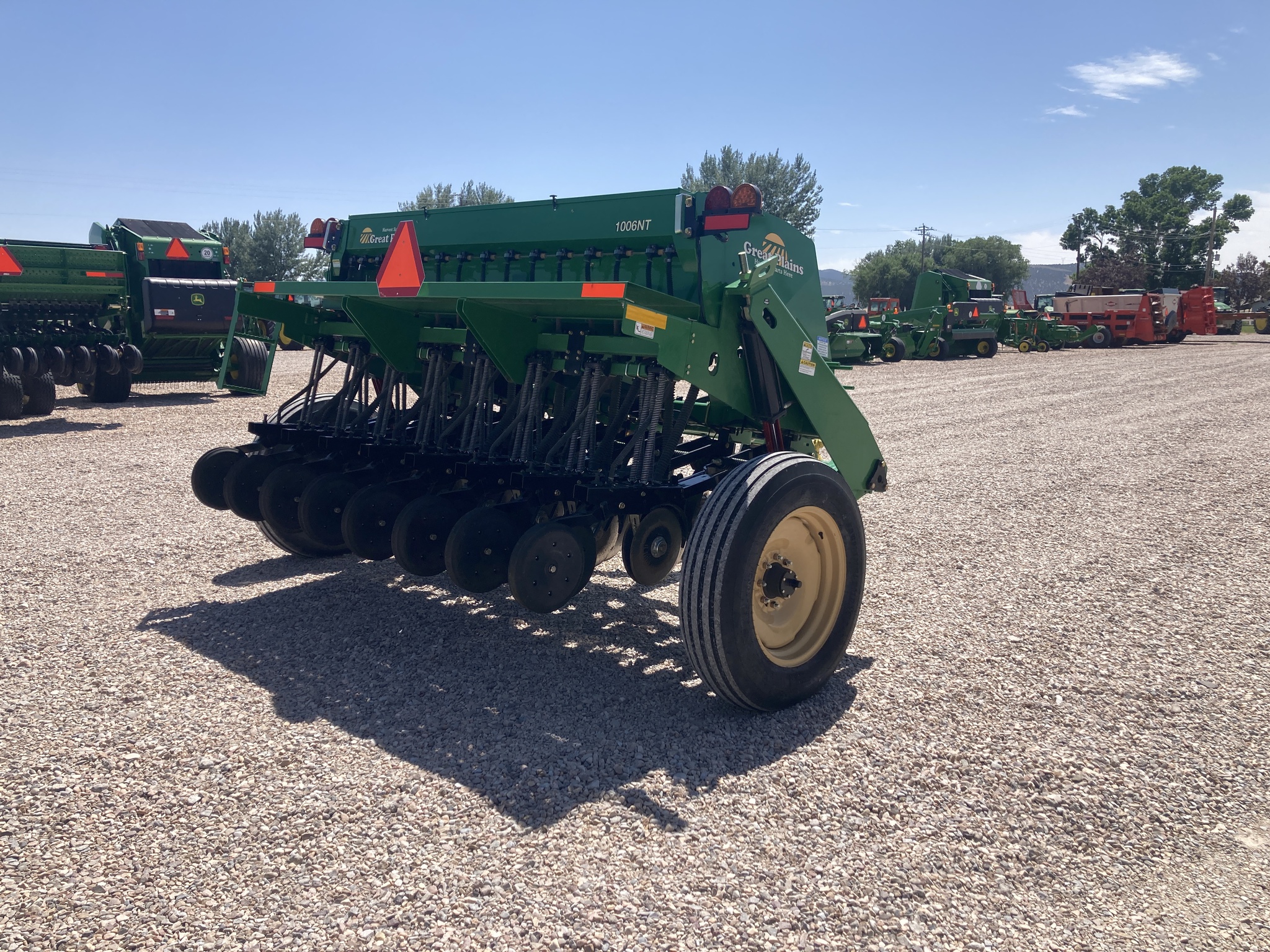 2023 Great Plains 1006NT Image 5