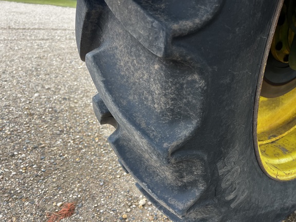 2005 John Deere 4720 - Photo19