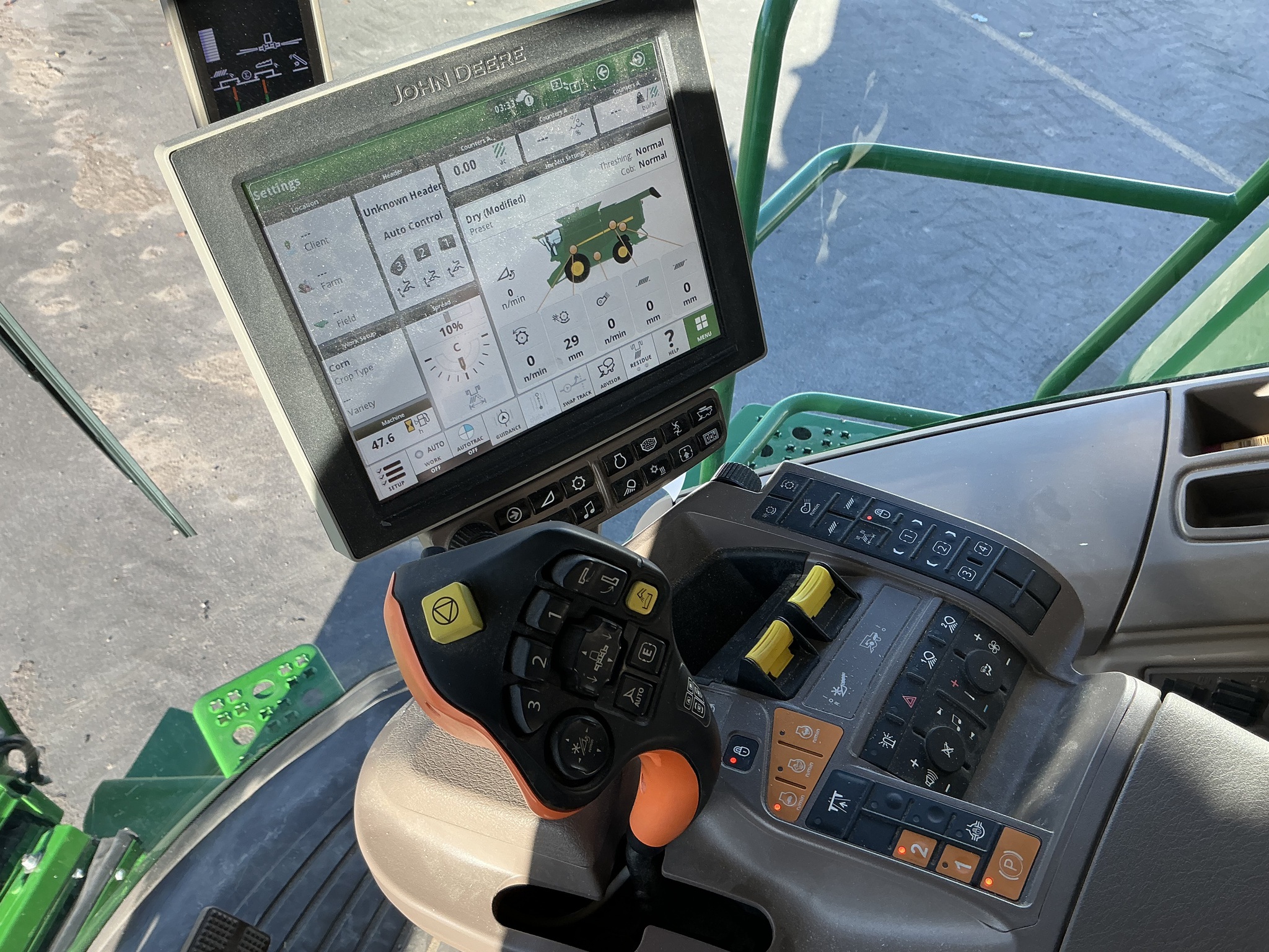 2020 John Deere S780 Image 26