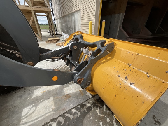 Photo of 2023 John Deere 344 P