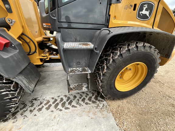 Photo of 2023 John Deere 344 P