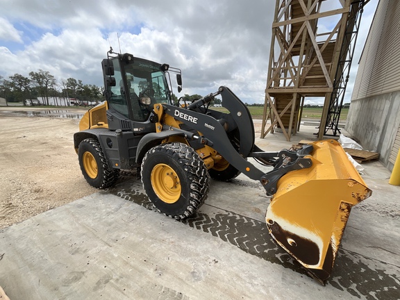 Photo of 2023 John Deere 344 P