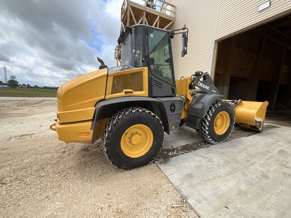 Photo of 2023 John Deere 344 P