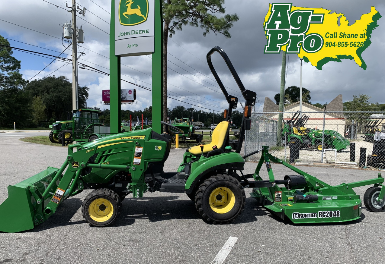 2025 John Deere 1023E Image 2