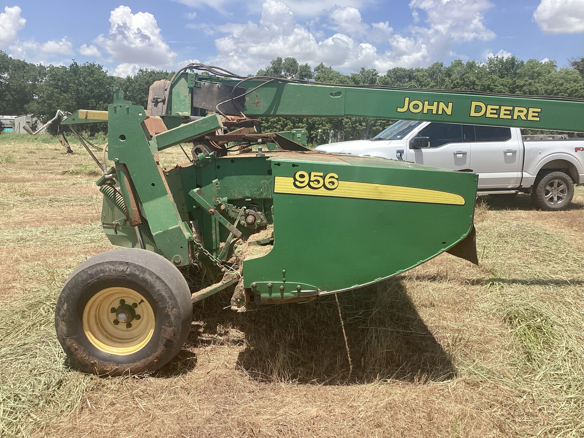 2012 John Deere 956 Image 6