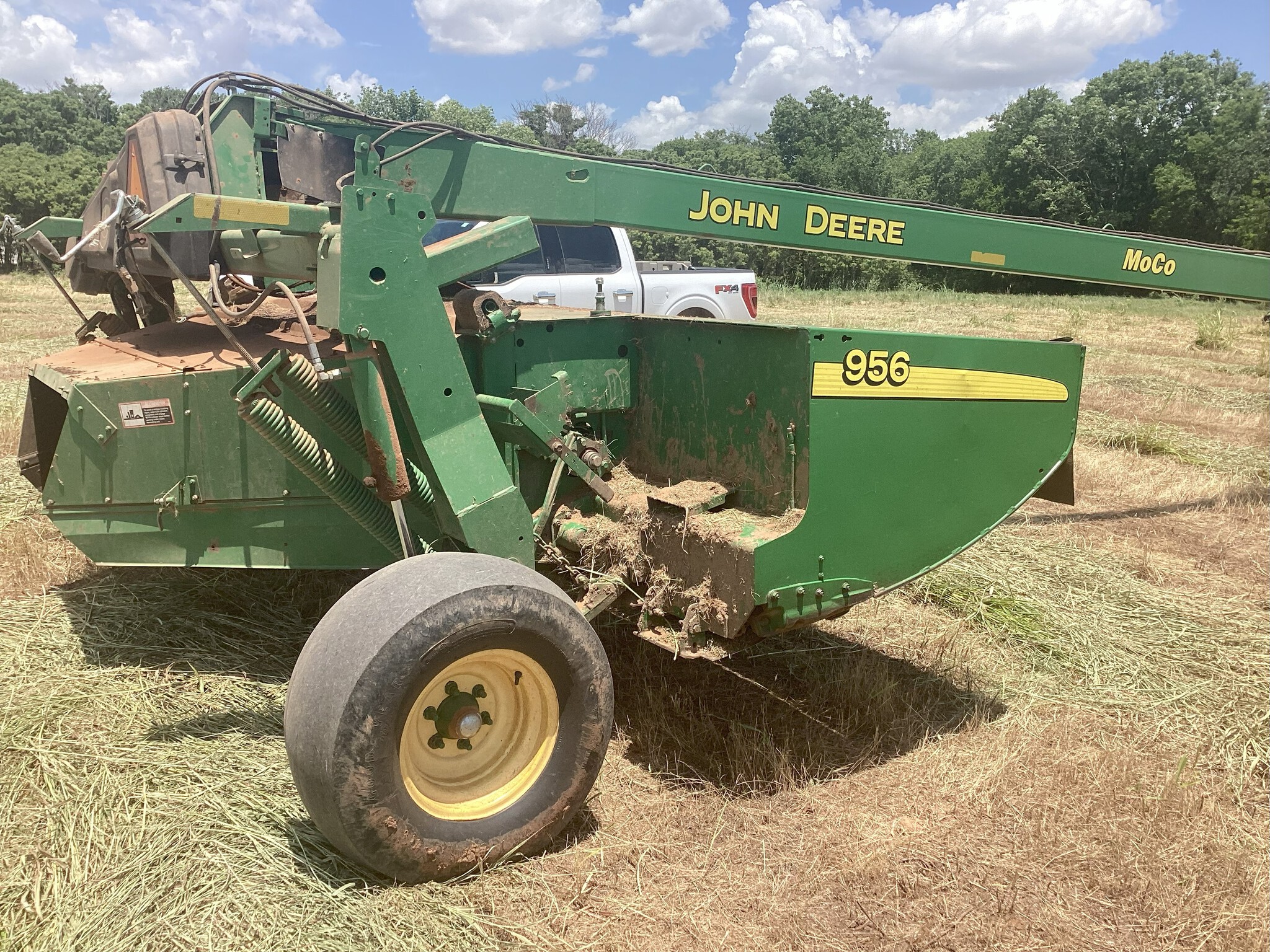 2012 John Deere 956 Image 7