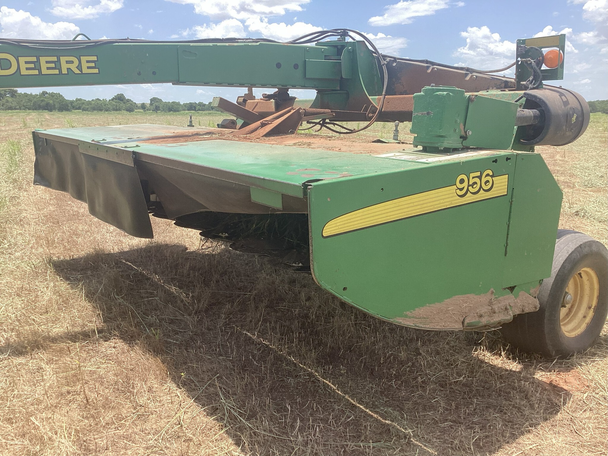 2012 John Deere 956 Image 3