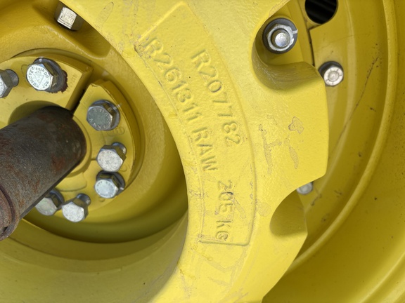 Used 2024 John Deere 6R 185 Row Crop Tractors at Horizon Ag & Turf in Lloydminster, AB - Photo12