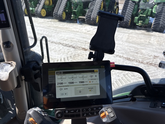 Used 2024 John Deere 6R 185 Row Crop Tractors at Horizon Ag & Turf in Lloydminster, AB - Photo16