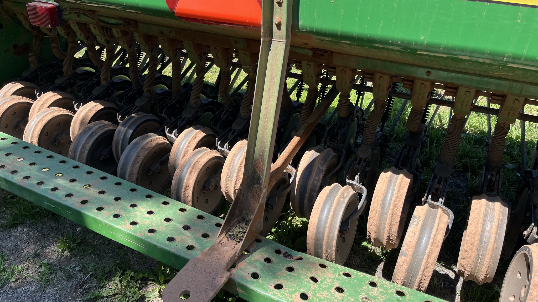 2014 John Deere BD1113 Image 10