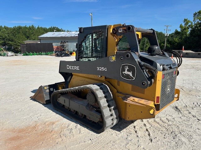 2024 John Deere 325G Image 10